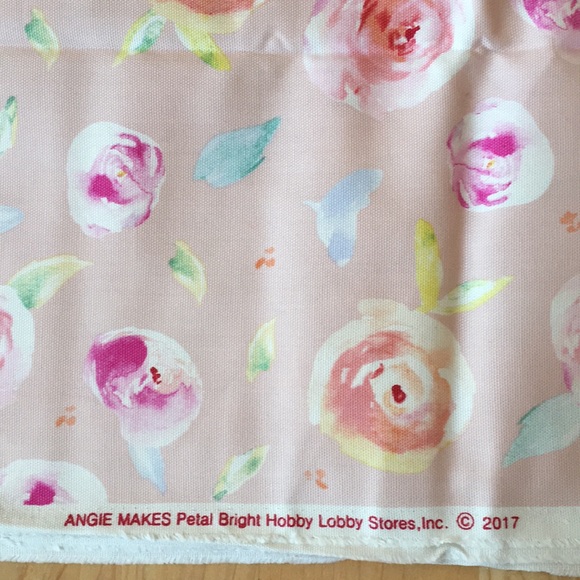 Floral Duck Cloth Fabric - Picture 7 of 8